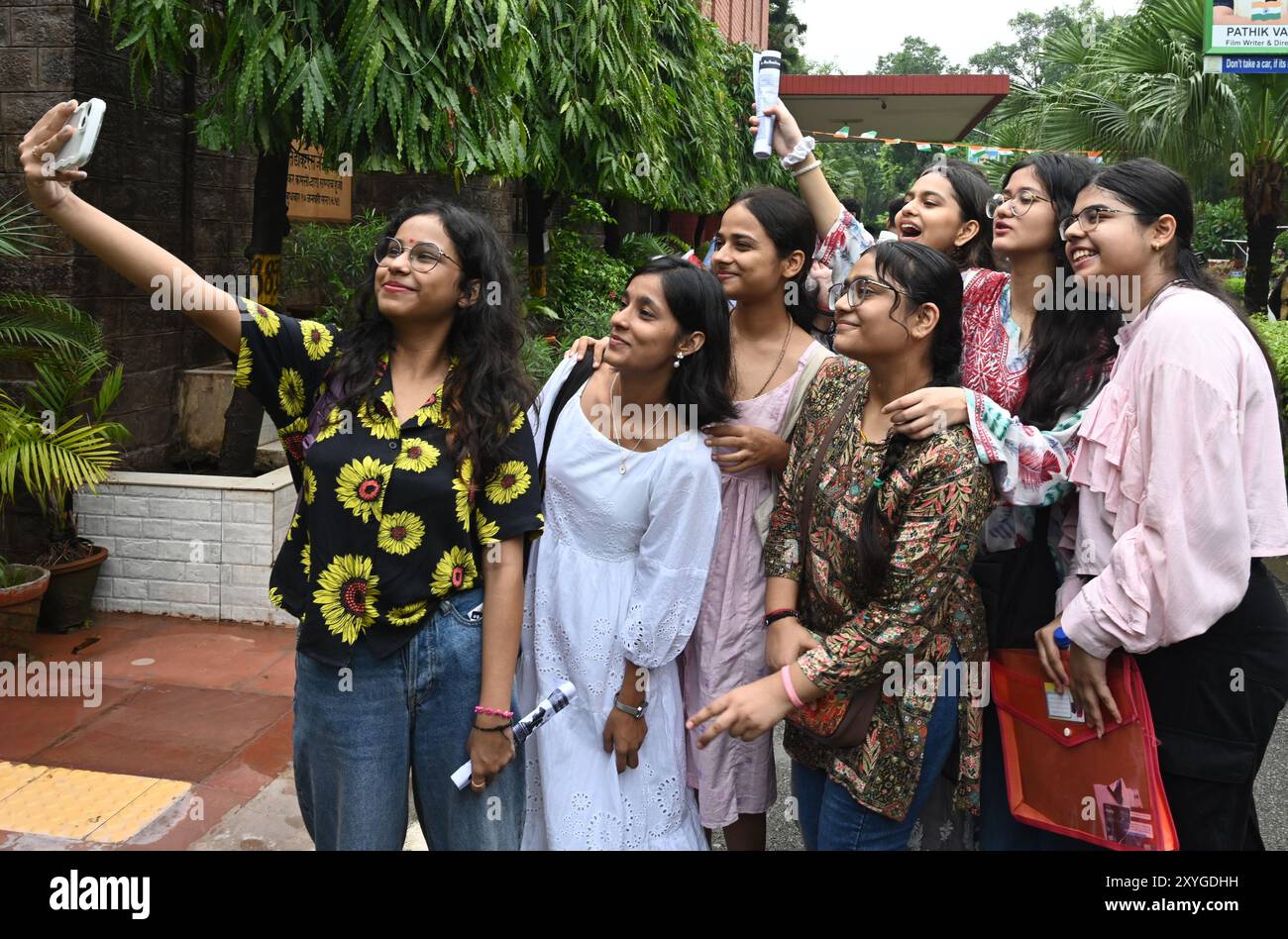 Delhi university and selfie hi-res stock photography and images - Alamy