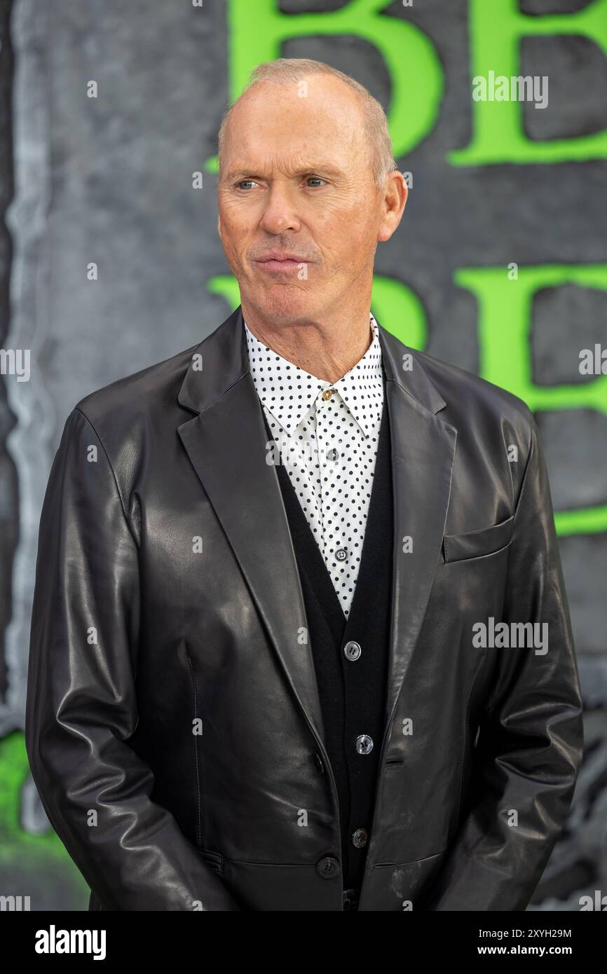 Where Does Michael Keaton Live