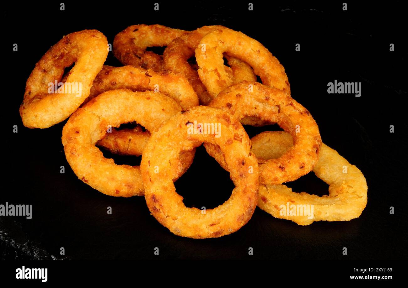 Deep fried battered onion rings hi-res stock photography and images - Alamy