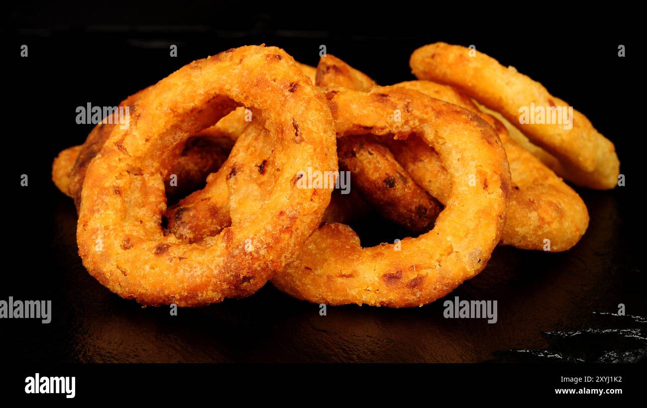 Onion rings battered hi-res stock photography and images - Alamy