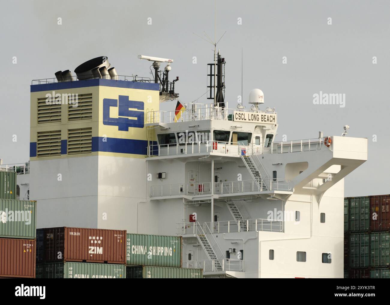 containership-cscl-long-beach-on-23-11-2007-inbound-off-stadersand-imo
