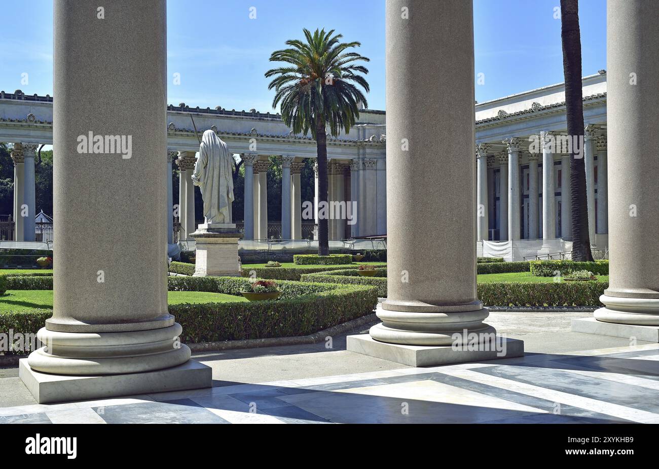 Saint Paul Column Rome The columns and the statue of St Paul Stock Photo - Alamy