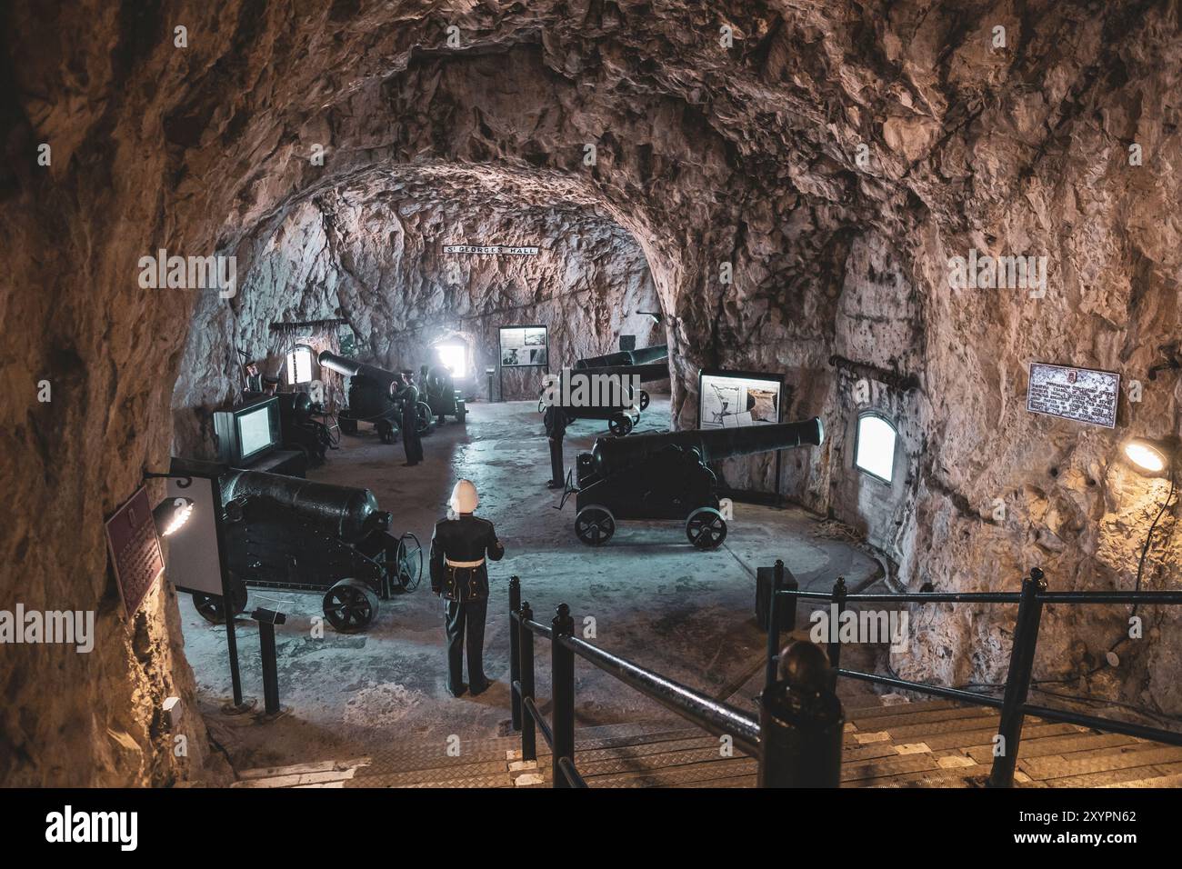 Second world war tunnels hi-res stock photography and images - Alamy