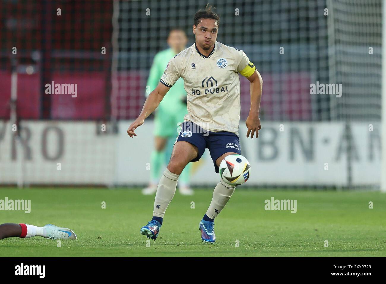 De Ultieme Betcity App Handleiding: Installatie, Veiligheid & Pro Tips 1 Een actiefoto uit de Keuken Kampioen Divisie, illustrerend het type sport waarop bij Betcity vaak gewed kan worden.