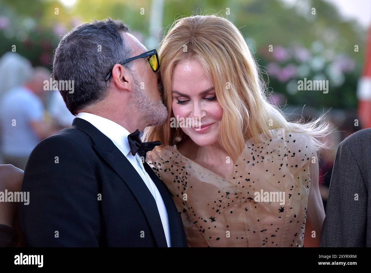 nicole-kidman-and-antonio-banderas-hi-res-stock-photography-and-images