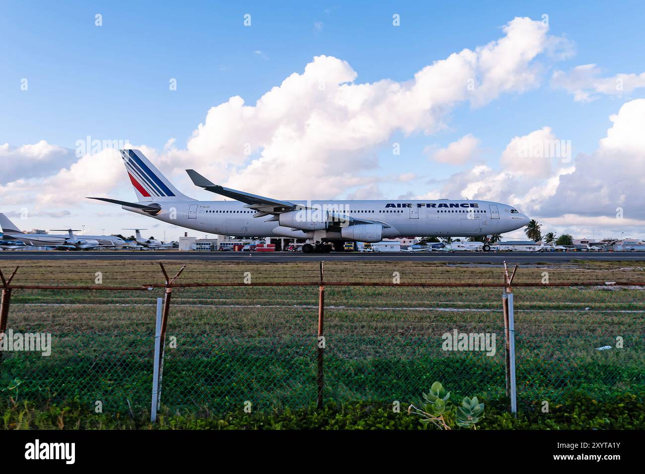Princess Juliana Airport 1-13-2008 Simpson Bay Saint Martin  Air France Airbus A340-300 F-GLZO evening departure out of Princess Juliana Intl. Airport Stock Photo