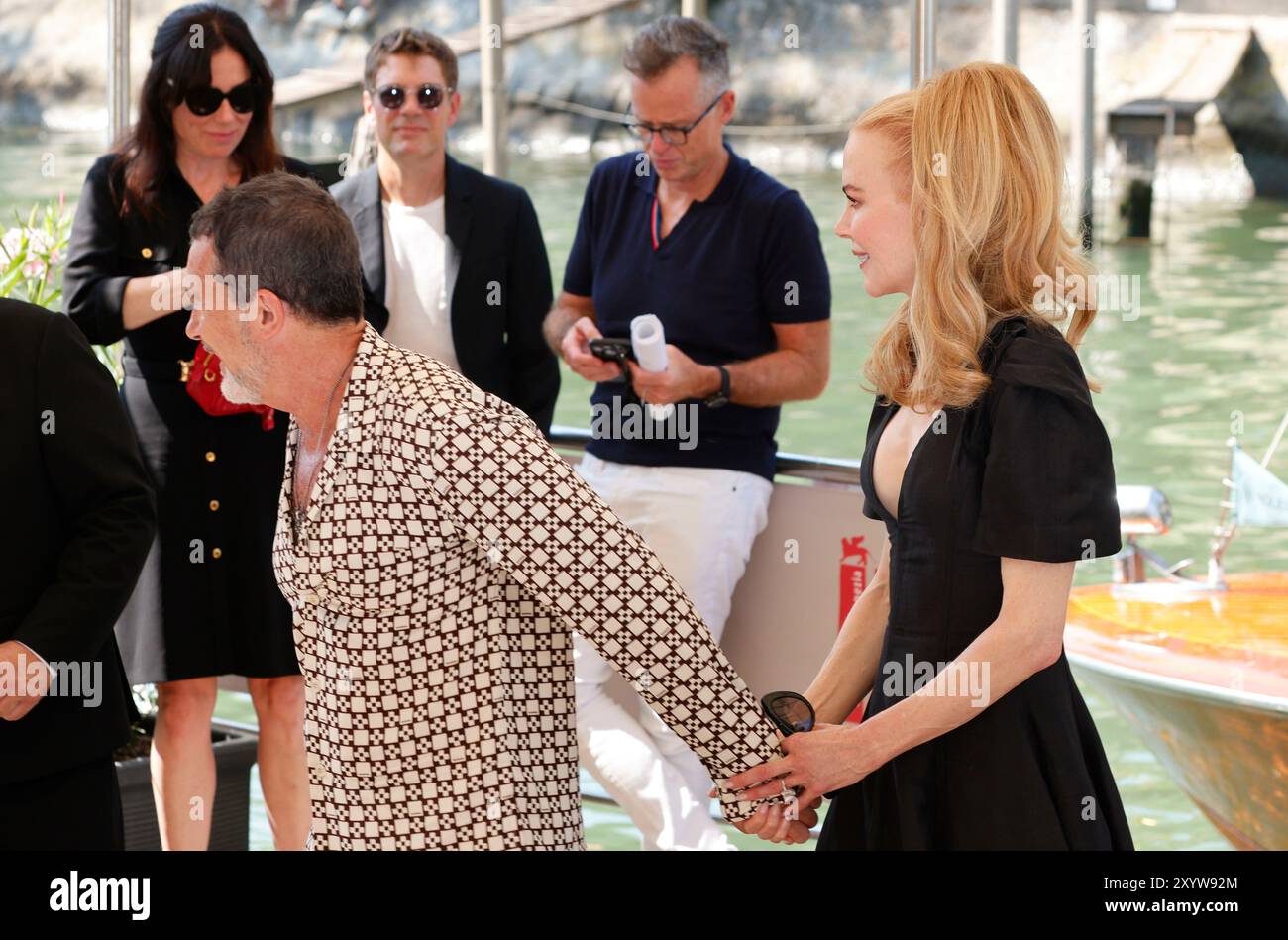 nicole-kidman-and-antonio-banderas-hi-res-stock-photography-and-images