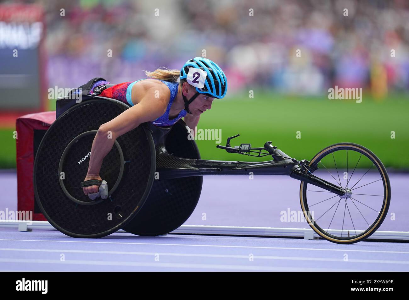 August 31 2024: Susannah Scaroni of United States of America in action in Women's 5000m - T54 Final during the Paris 2024 Paralympic Games at Stade de France, Paris, France. Ulrik Pedersen/CSM. Stock Photo