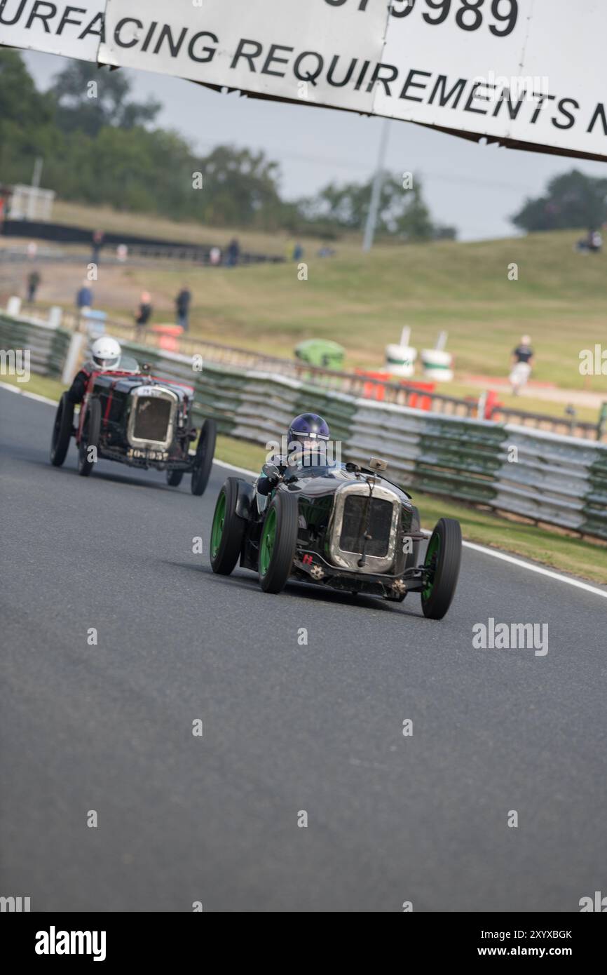 V.S.C.C. Bob Gerard Memorial Trophy Race Meeting, Mallory Park Racing ...