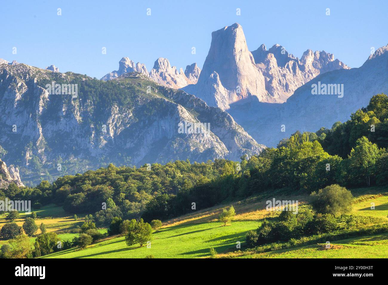 naranjo-de-bulnes-mountain-peak-in-picos-de-europa-national-park