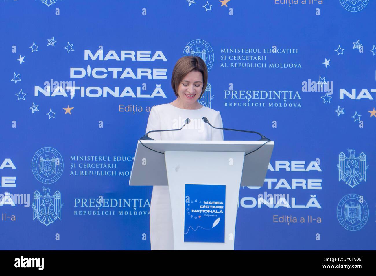 Ogzaki jinsiy aloqa video Ikki qizga kunnilingus qilayotgan yigitning ruscha videosi.