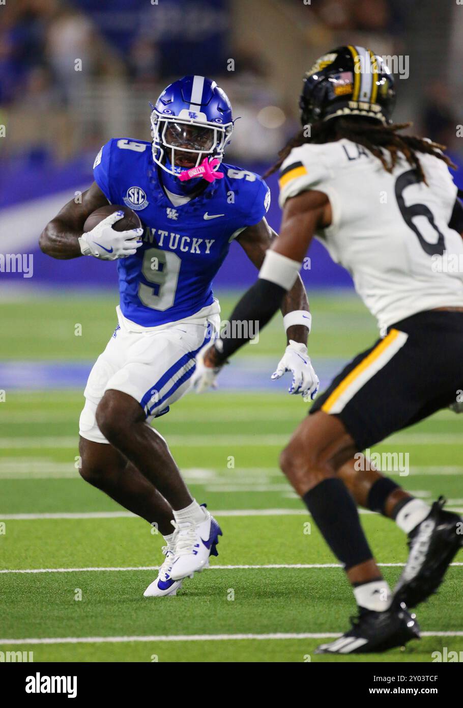 LEXINGTON, KY - AUGUST 31: Kentucky Wildcats wide receiver Ja'Mori ...