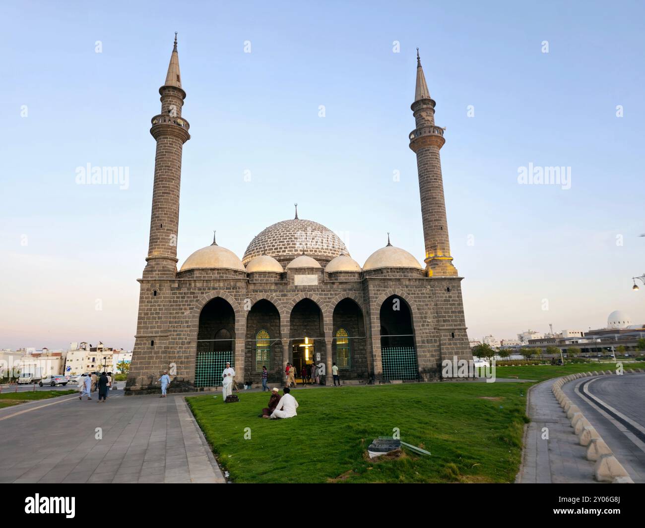 medina-saudi-arabia-june-28-2024-the-anbariya-mosque-the-hamidiye