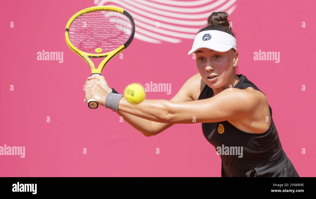 Montreux Switzerland, 09 01 2024: Amina Anshba (RUS) during WTA 125 Montreux Nestle Open 2024 qualifications, first day at Montreux Tennis Club. during WTA 125 Montreux Nestle Open, International Tennis match in Montreux, Switzerland, September 01 2024 Credit: Independent Photo Agency Srl/Alamy Live News Stock Photo