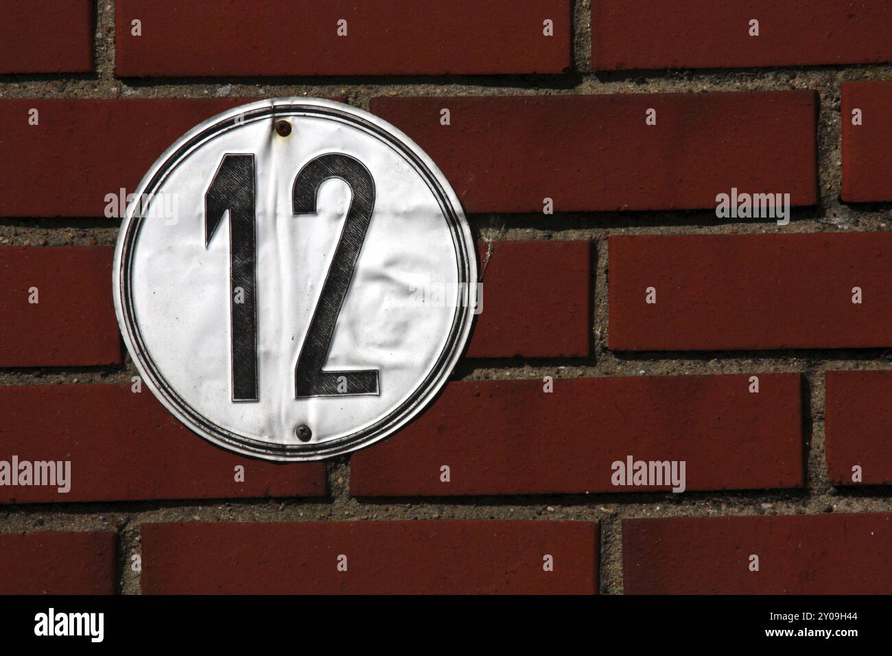 House bricks number 12 hi-res stock photography and images - Alamy