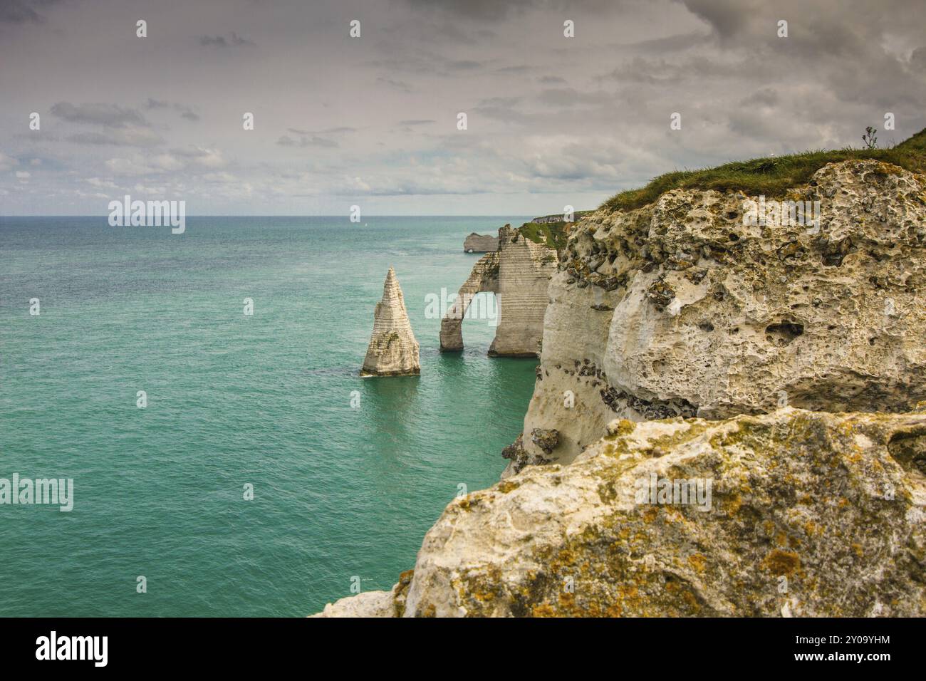 Coast of Etretat (Etretat) with the Porte d'Aval and the Aiguille rock ...