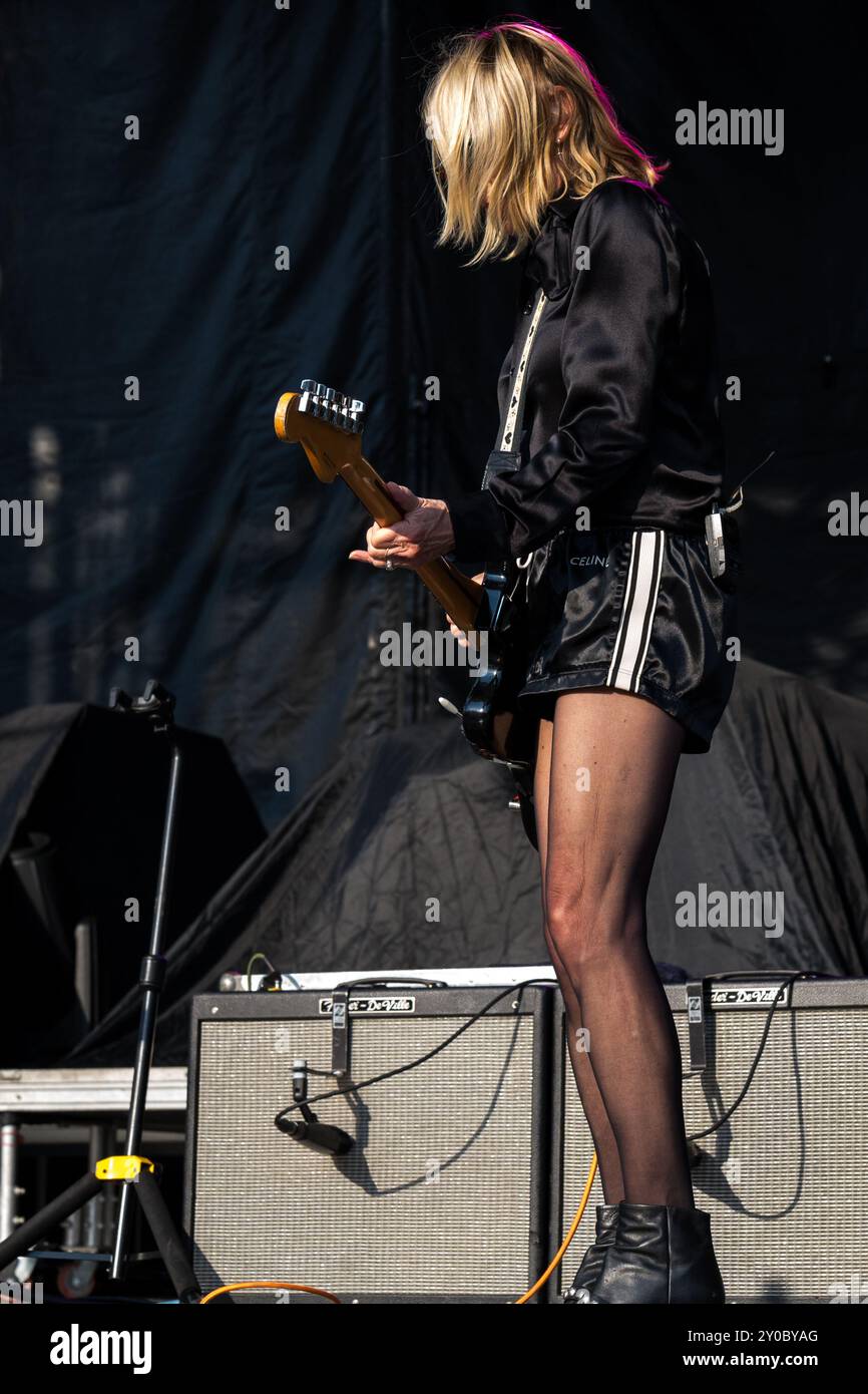 Kim gordon art hi-res stock photography and images - Alamy