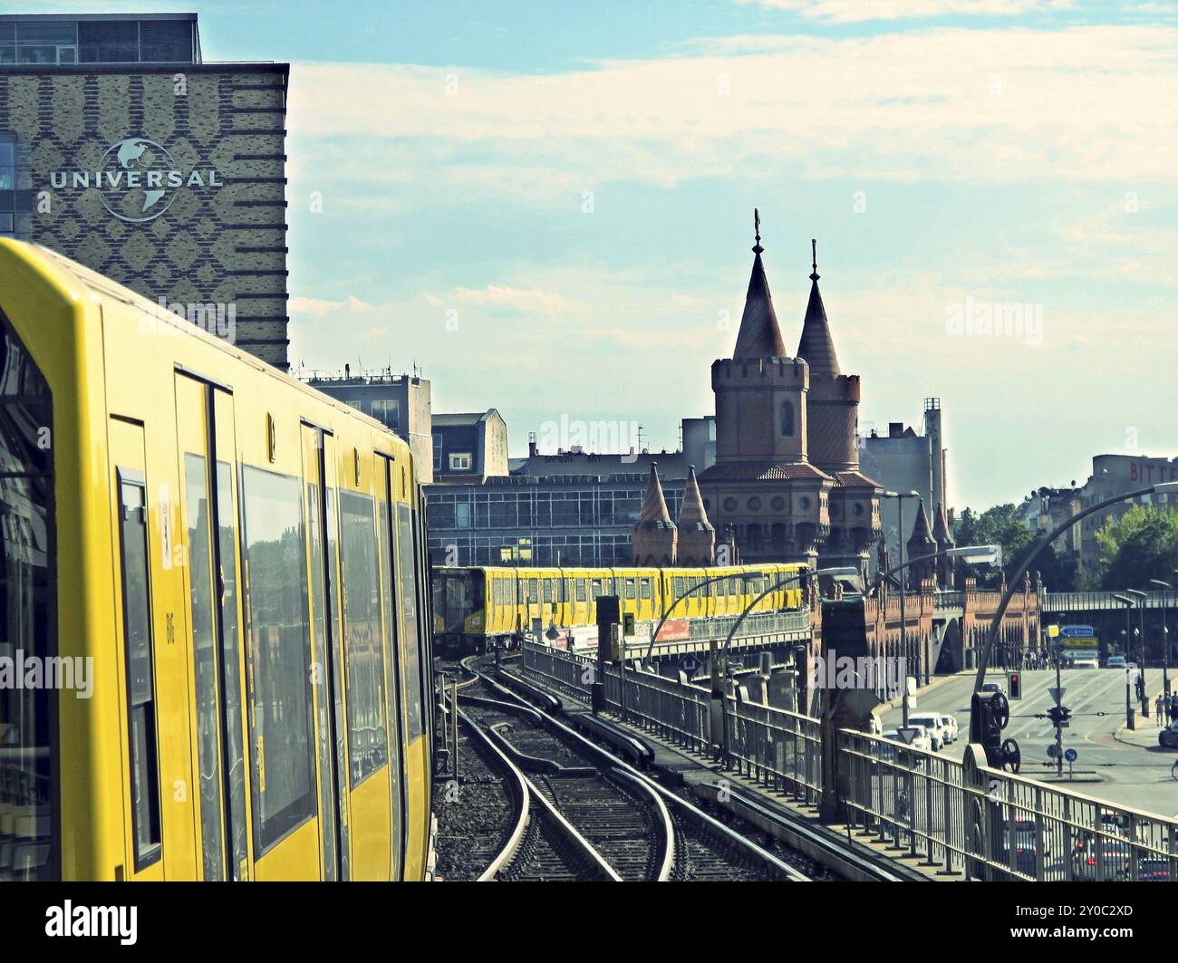 Berlin subway trains passing Oberbaumbruecke and river Spree Stock ...