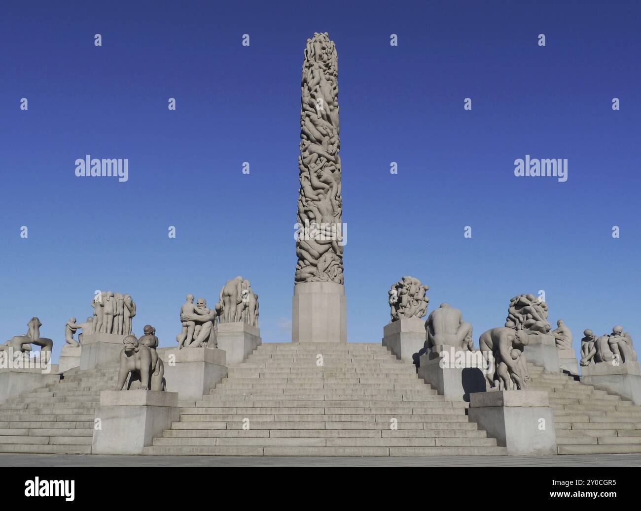 entrance-vigeland-park-oslo-hi-res-stock-photography-and-images-alamy