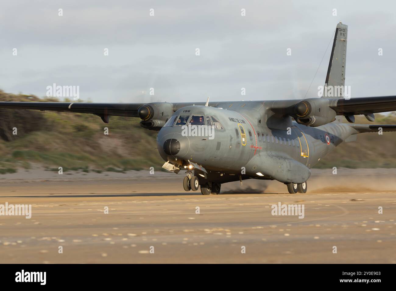 French CASA CN-235-300 landing on Pembrey Sands Stock Photo