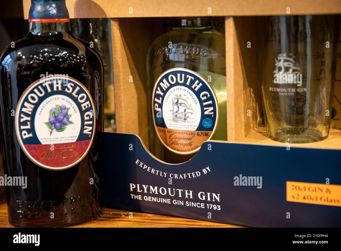 UK, England, Devon, Plymouth, Barbican, Southside Street, Plymouth Gin distillery, gin bottles Stock Photo
