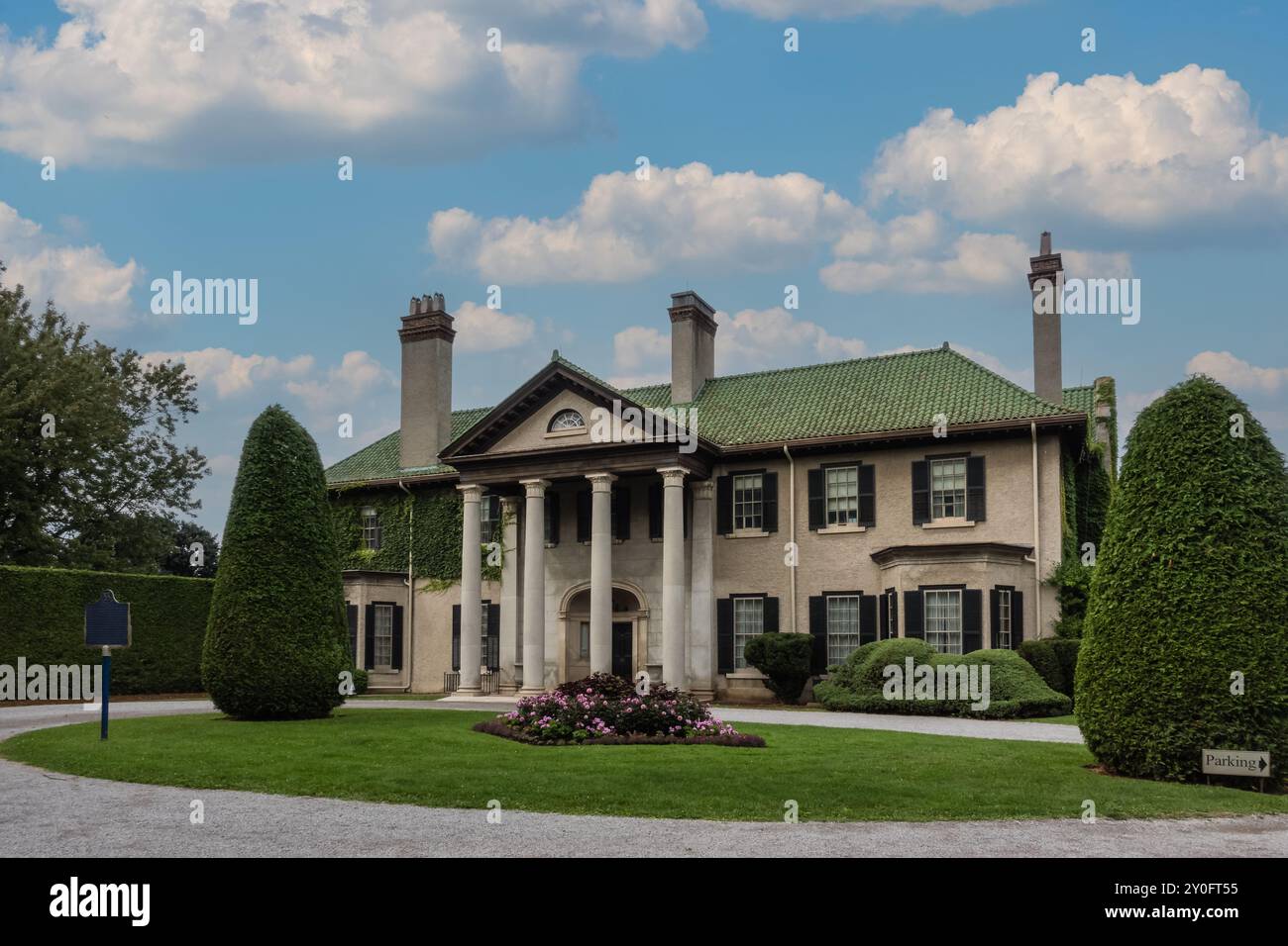 PARKWOOD: A Place of Astonishing Beauty – Cynthia Reyes, image size:1300x956