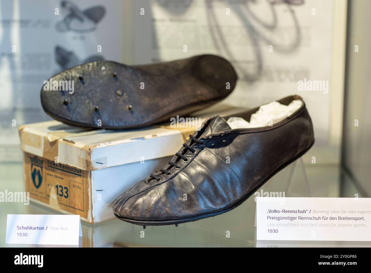 Gebruder dassler schuhfabrik hi res stock photography and images Alamy