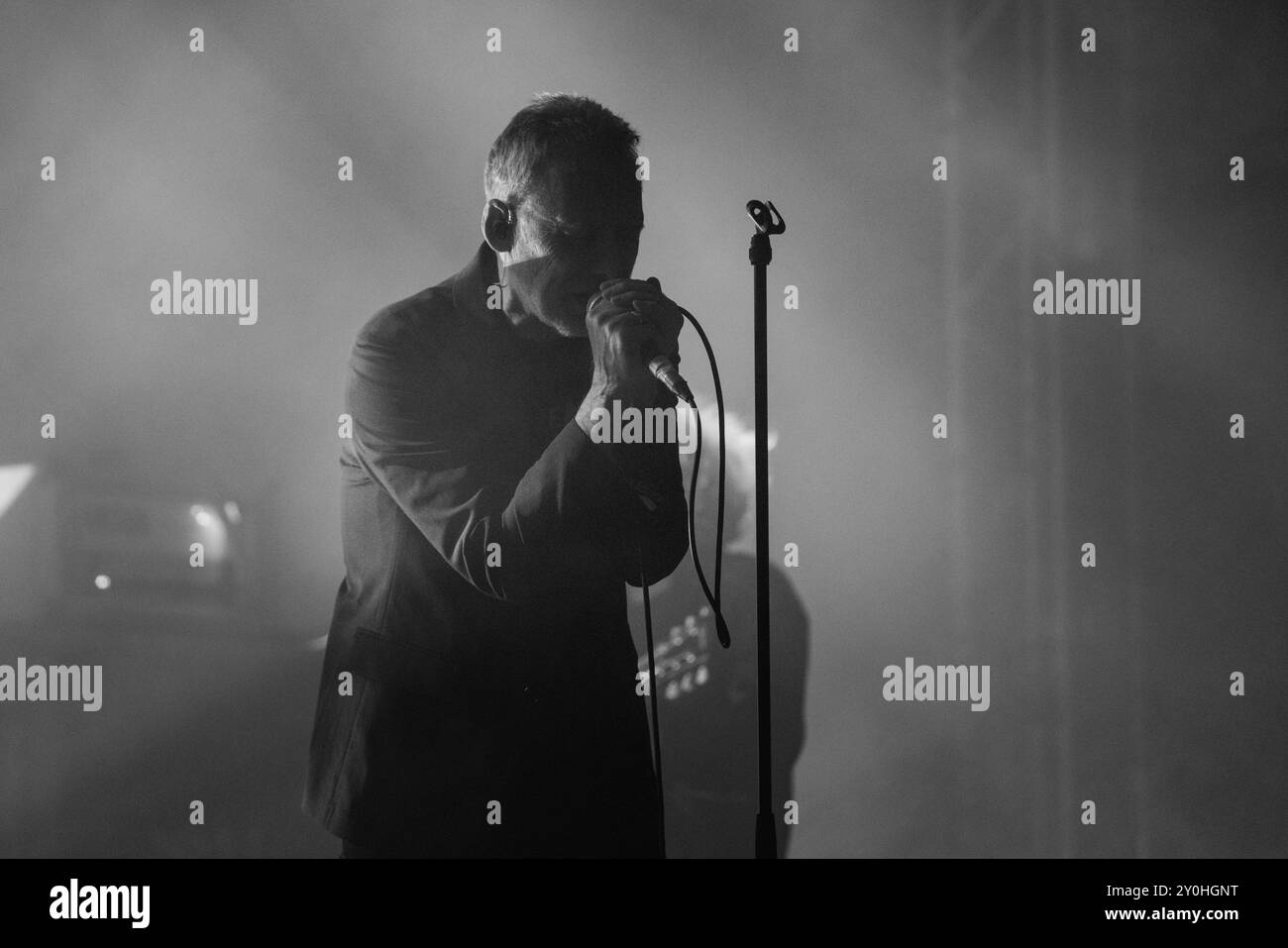 THE JESUS AND MARY CHAIN, CONCERT, 2024: Jim Reid the singer of the ...