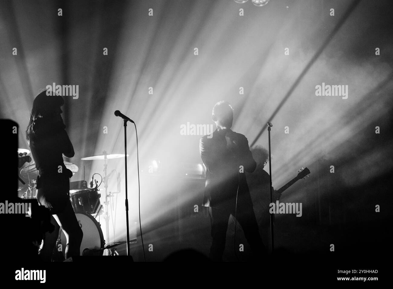 the-jesus-and-mary-chain-concert-2024-jim-reid-the-singer-of-the
