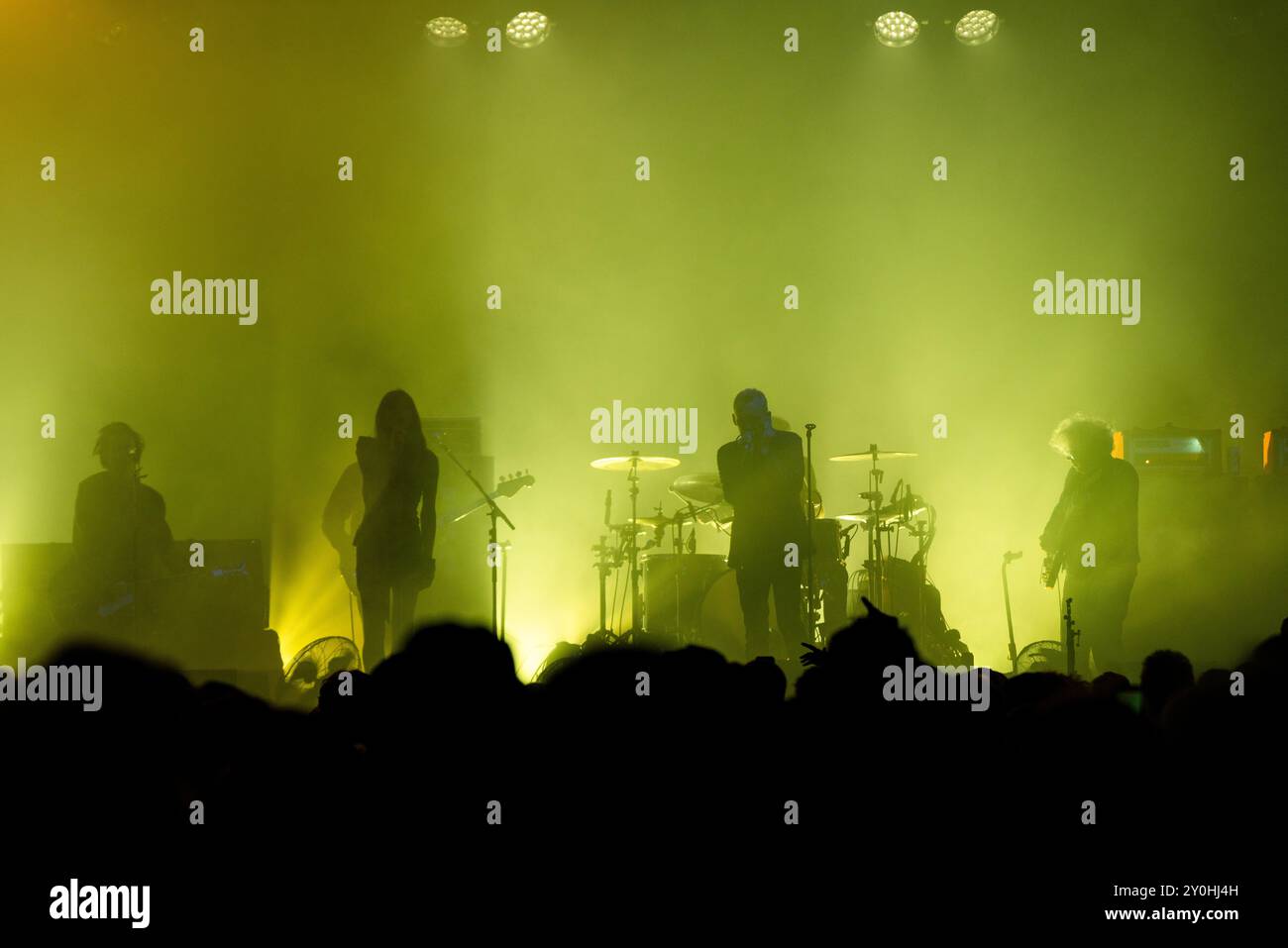 THE JESUS AND MARY CHAIN, CONCERT, 2024: Full band view from the sound ...