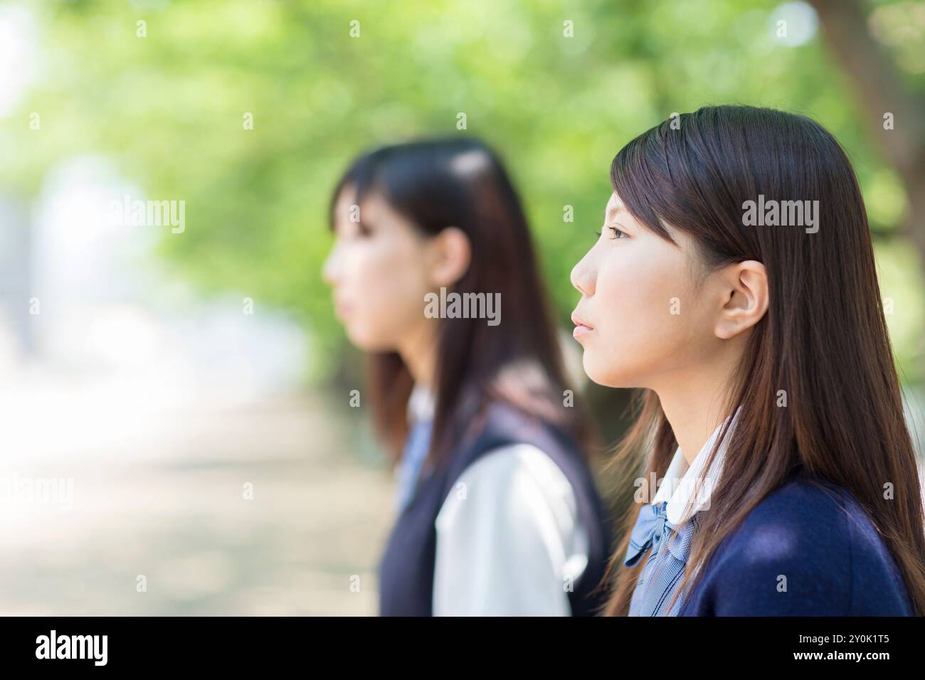 Side view high school girl hi-res stock photography and images - Alamy