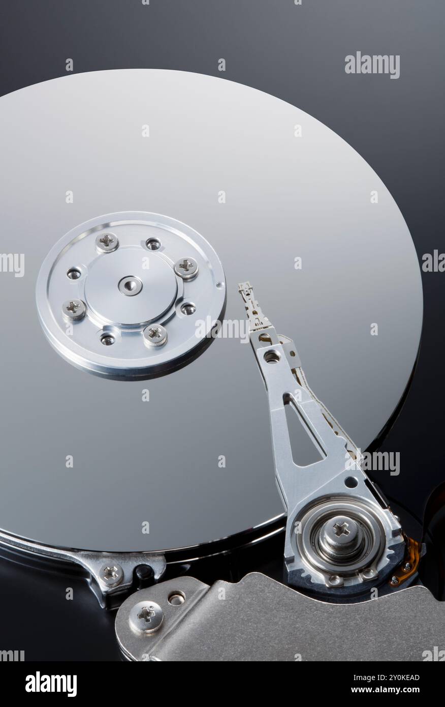 Hard disk 1 hi-res stock photography and images - Alamy