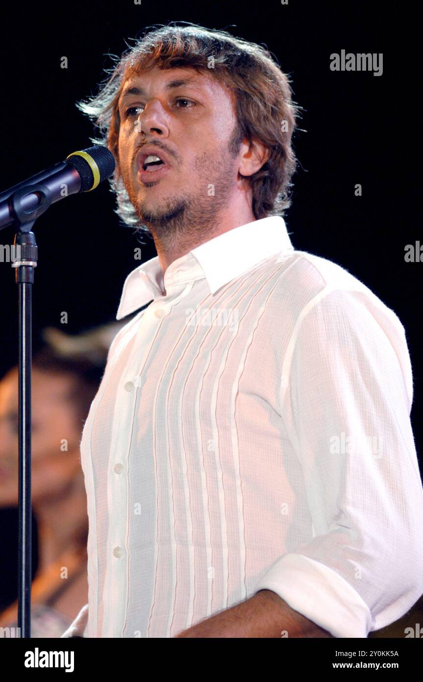 Neffa Collection Neffa photographs 2003 hi-res stock photography and images - Alamy
