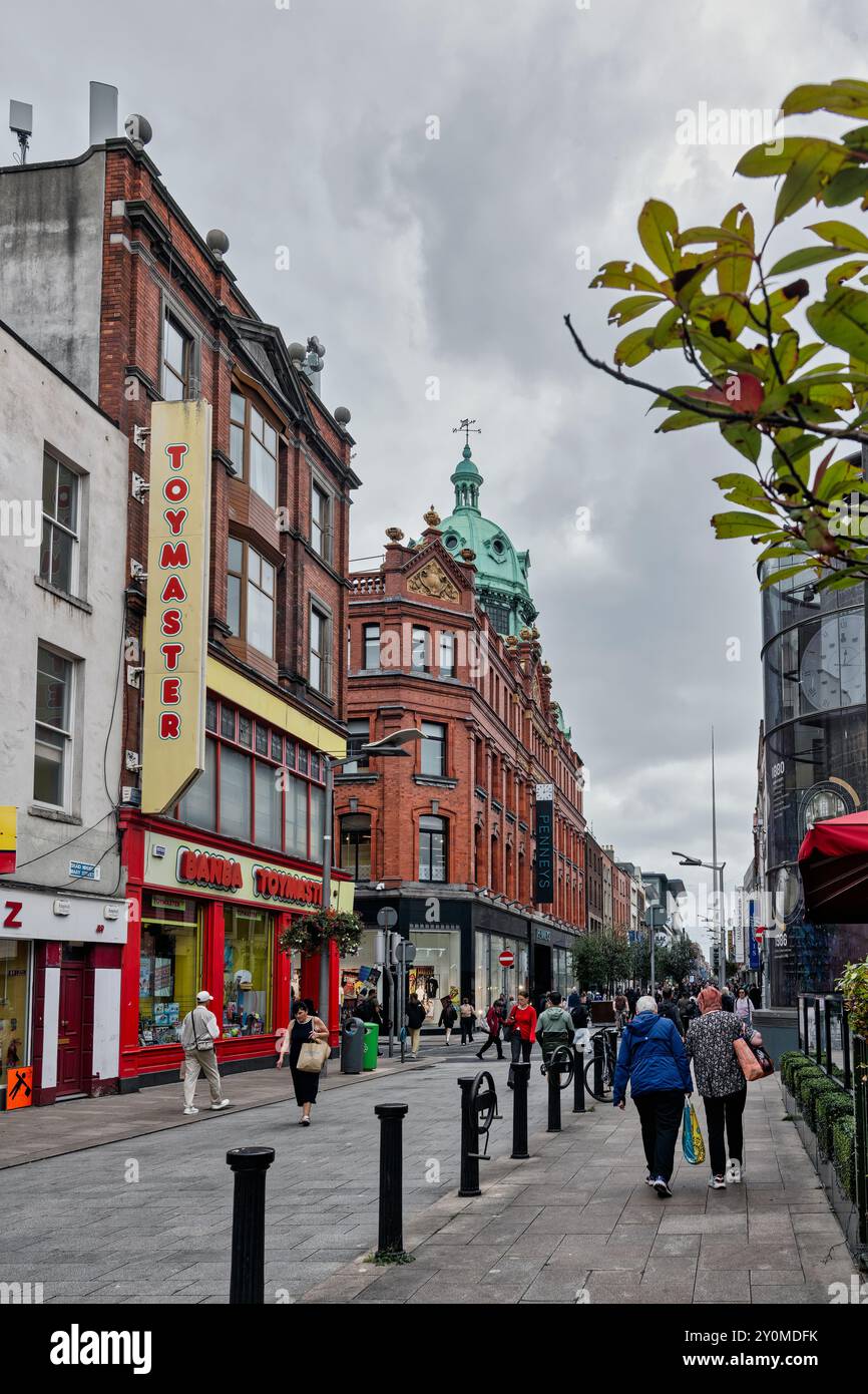 Das Kaufhaus Penneys vom Standpunkt Henry Street in Dublin, Irland Stock Photo