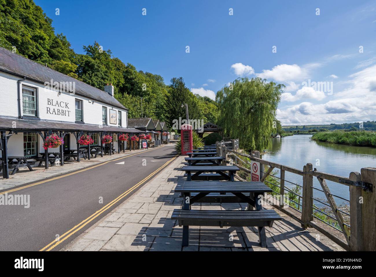 Black Rabbit  Country Pub & Restaurant by the River Arun, Arundel West Sussex, England, Uk Stock Photo