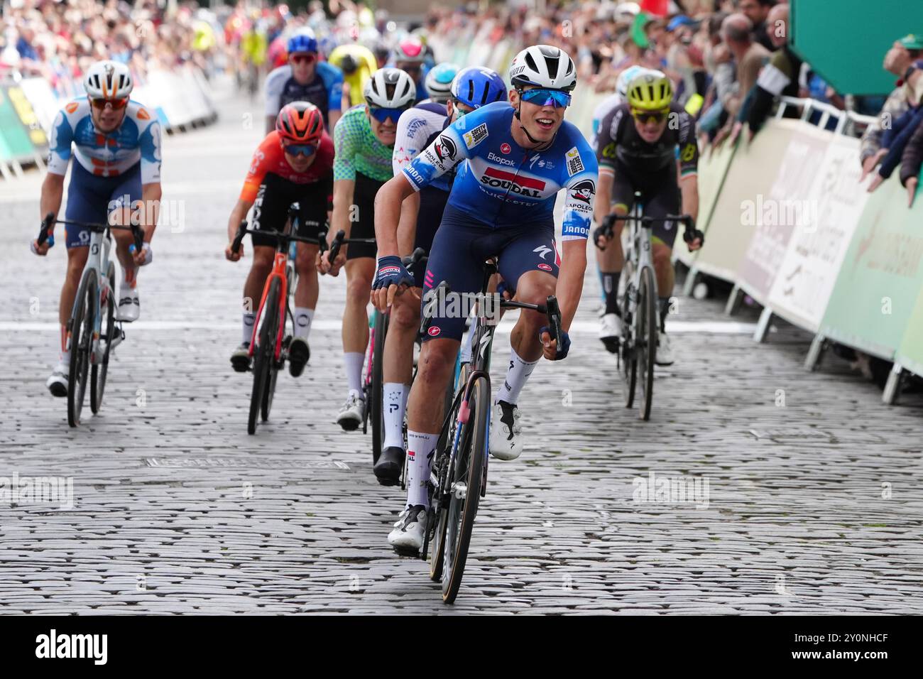 Paul Magnier wins stage one of the 2025 Lloyds Bank Tour of Britain Men