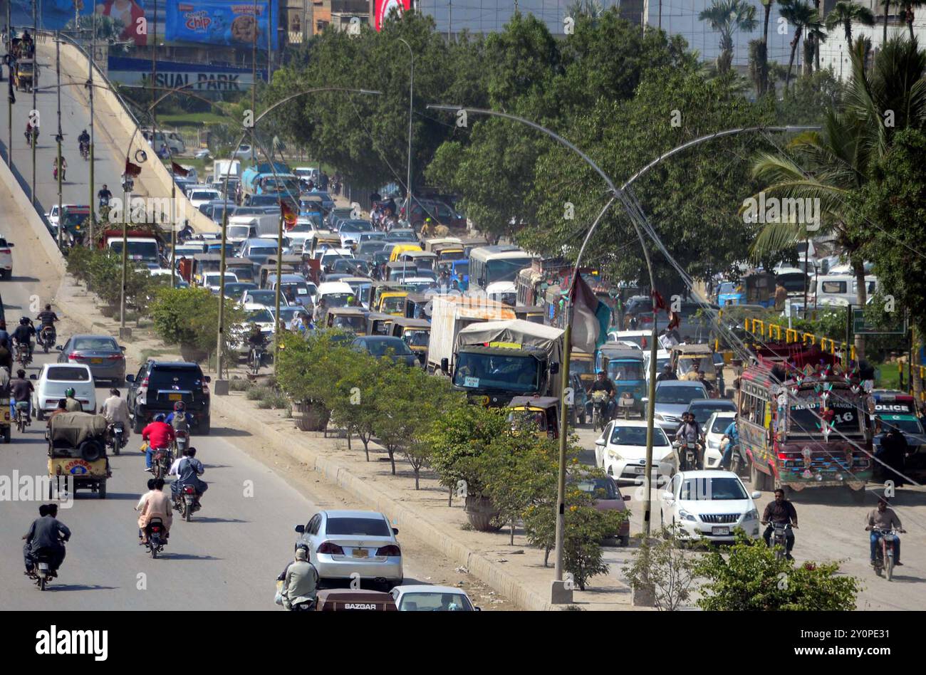 Traffic Recent Commuters are facing difficulties in transportation during traffic jam ...