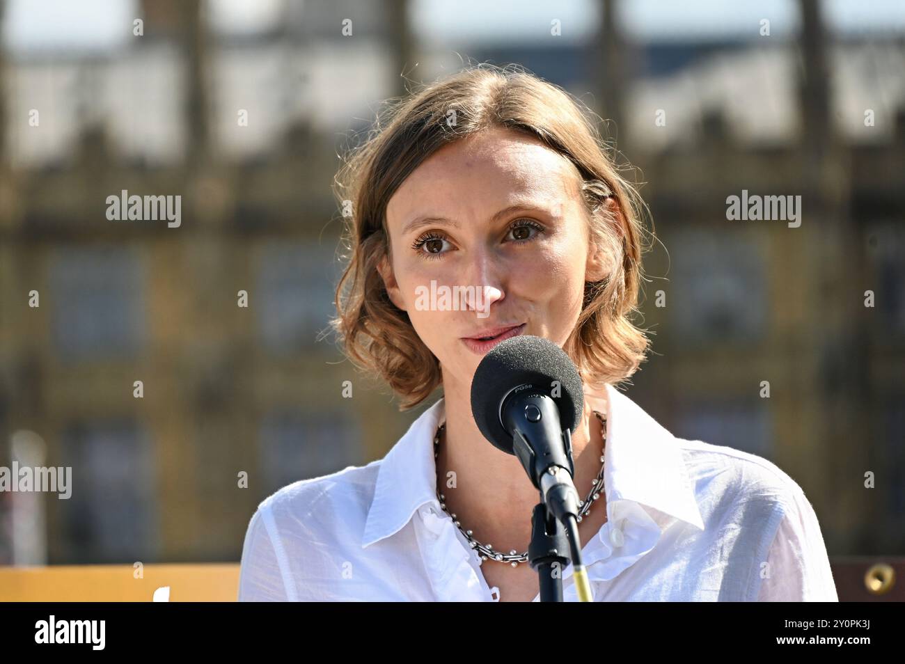 Dr mark jones hi-res stock photography and images - Alamy