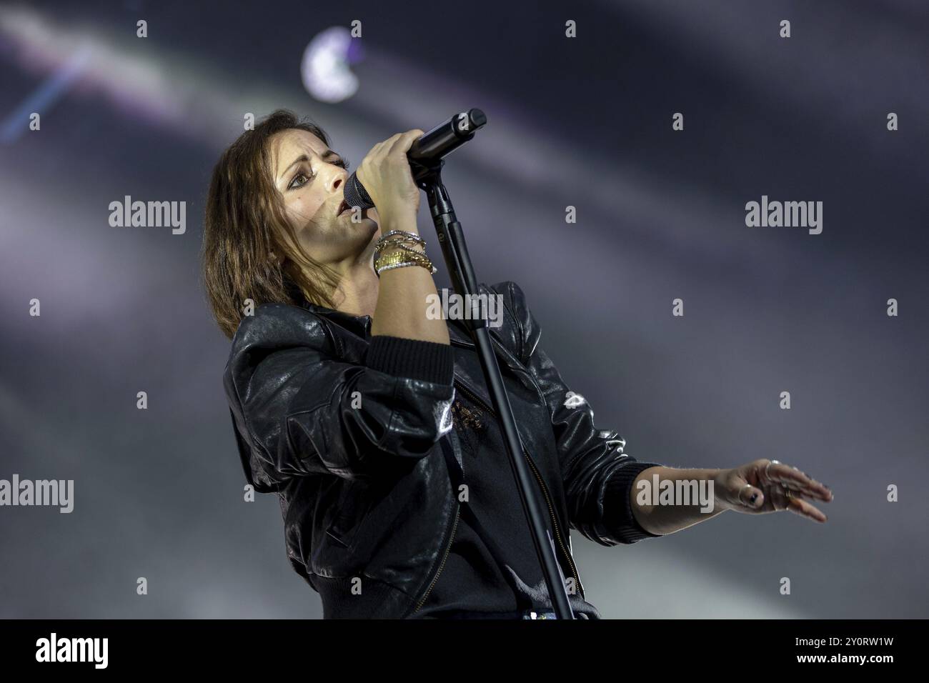 Stefanie Kloss, singer of Silbermond live on Auf Auf, Sommer 2024 Tour ...