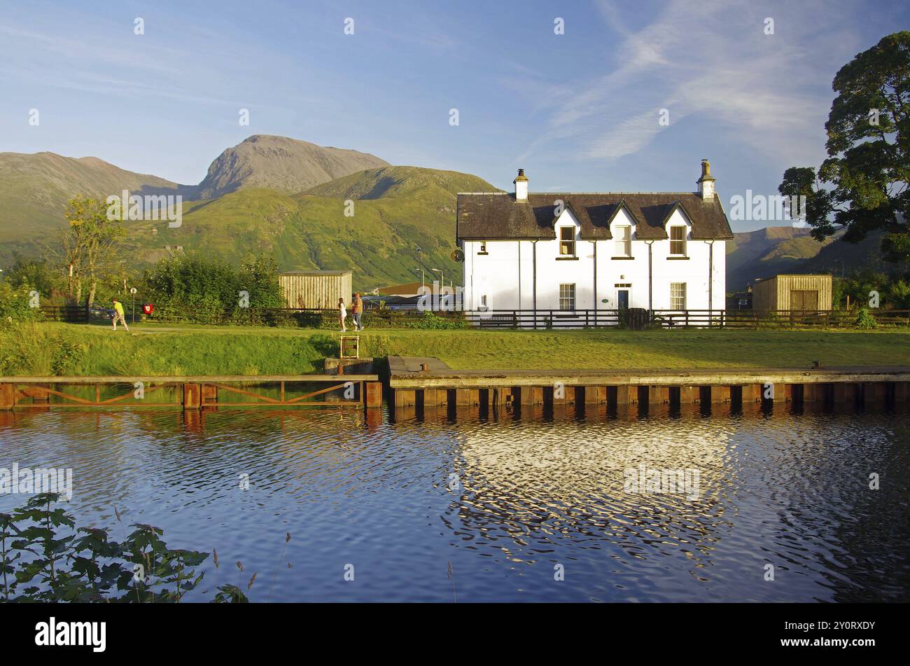 Scottish mountains locks and fort photo hi-res stock photography and ...