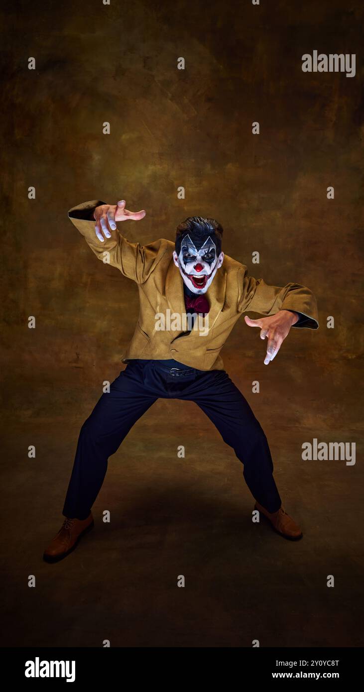 Terrifying contorted face hi-res stock photography and images - Alamy