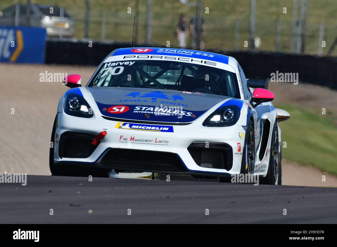 Samuel Harvey, Porsche 718 Cayman GT4 Clubsport, Xentek Motorsport ...