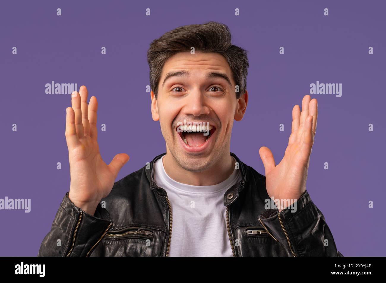 Shocked glad excited young hi-res stock photography and images - Alamy