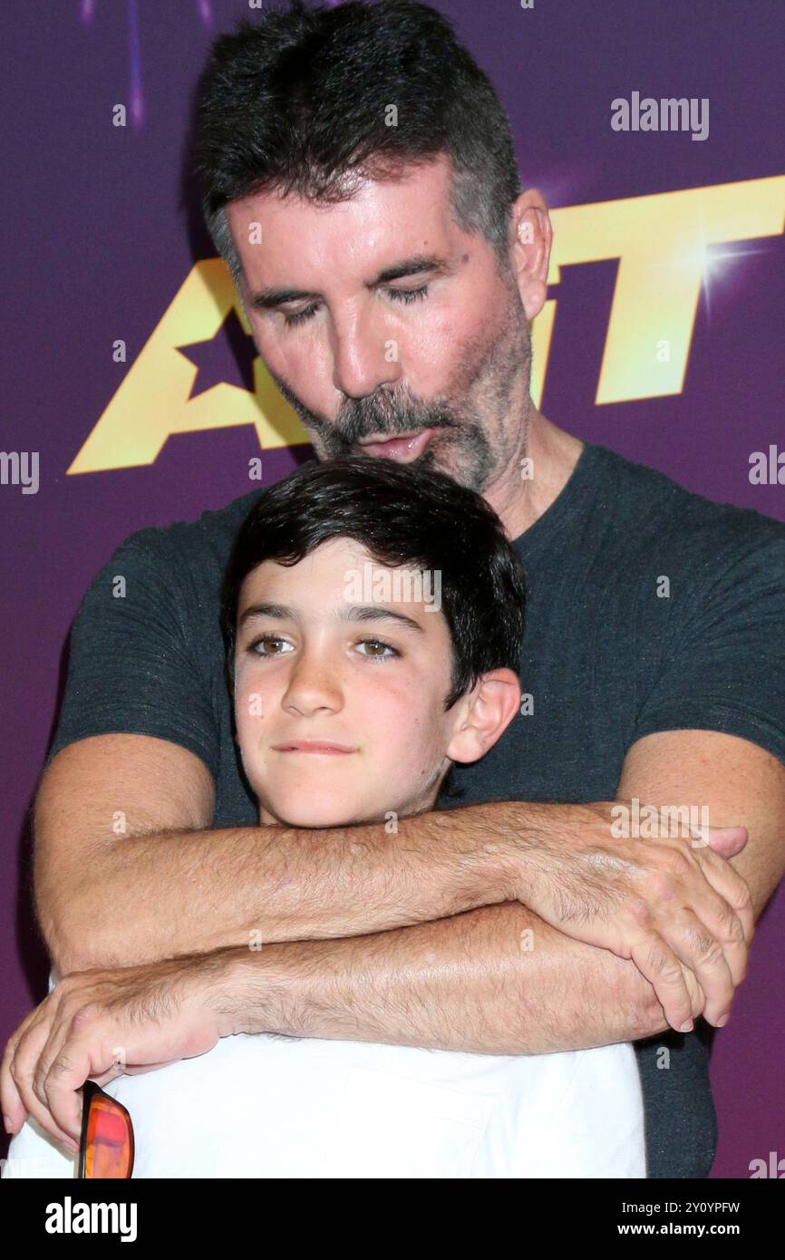 Simon cowell and eric hi-res stock photography and images - Alamy