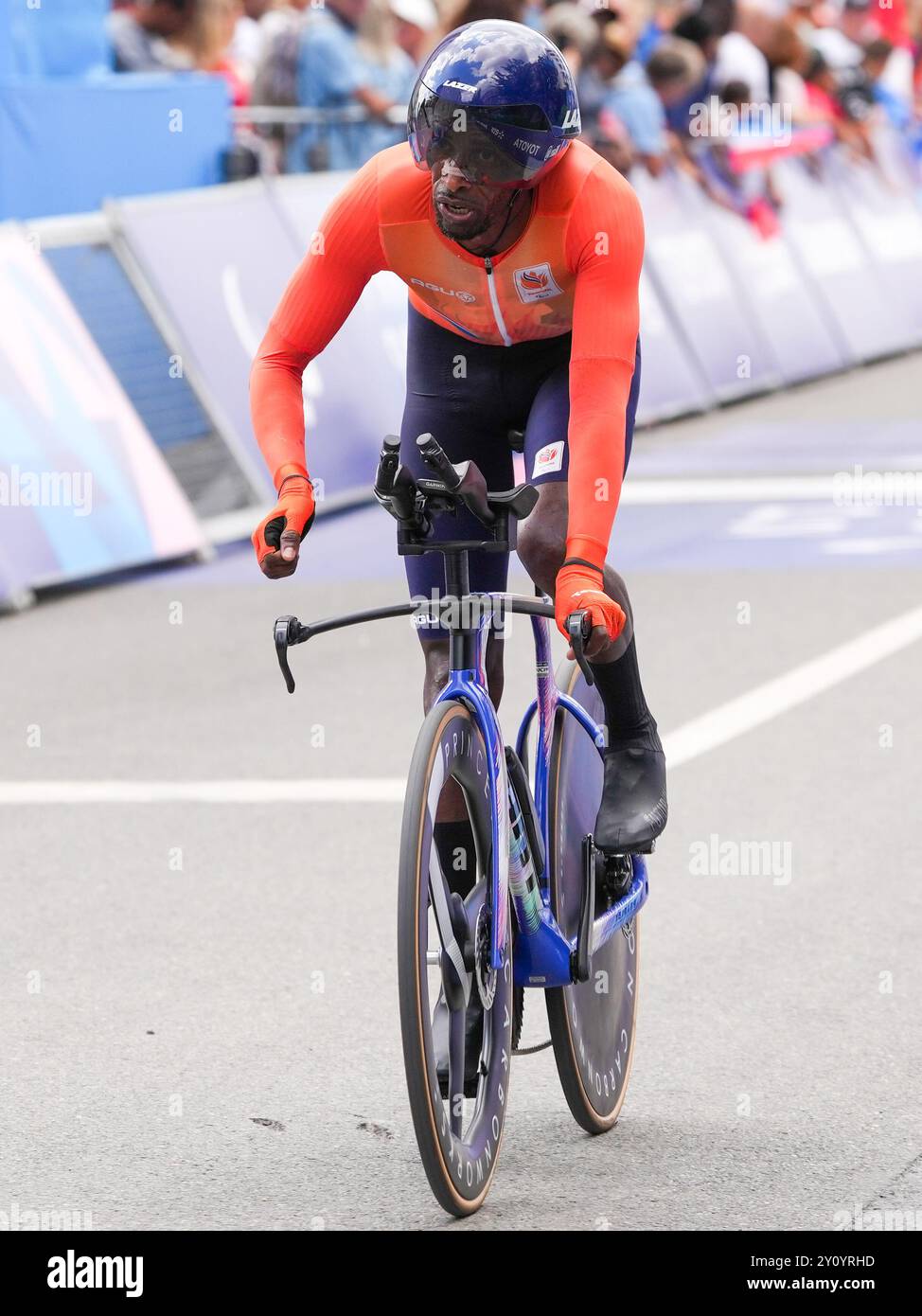 Paris France. 04th Sep 2024. PARIS FRANCE SEPTEMBER 4 Martin van der Pol of the Netherlands competing in the Men s B1 Individual Time Trial during Day 7 of Para Cycling Road