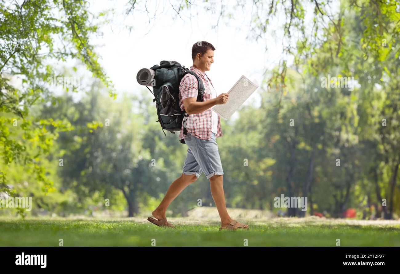 Male tourist map in hi-res stock photography and images - Alamy