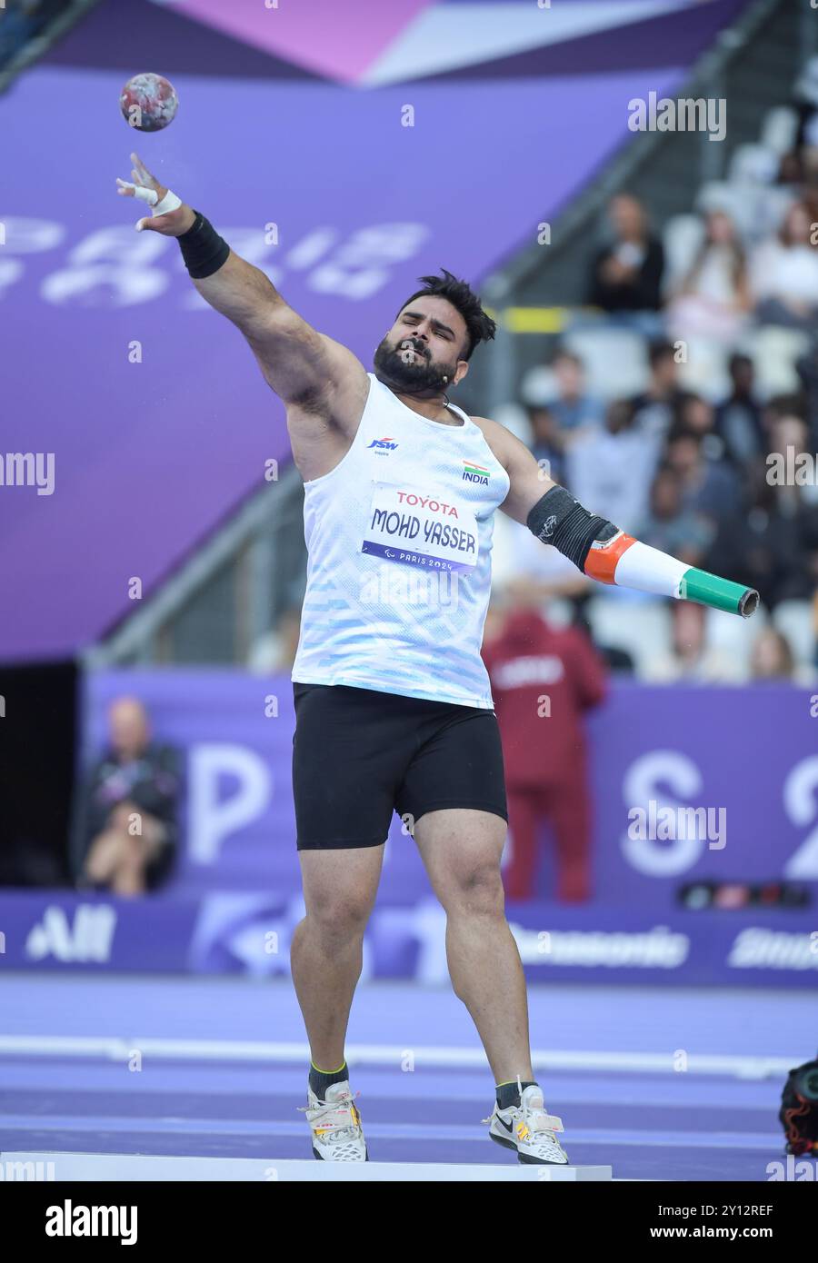 Yasser Mohd of India competing in the men’s F46 shot put final at the