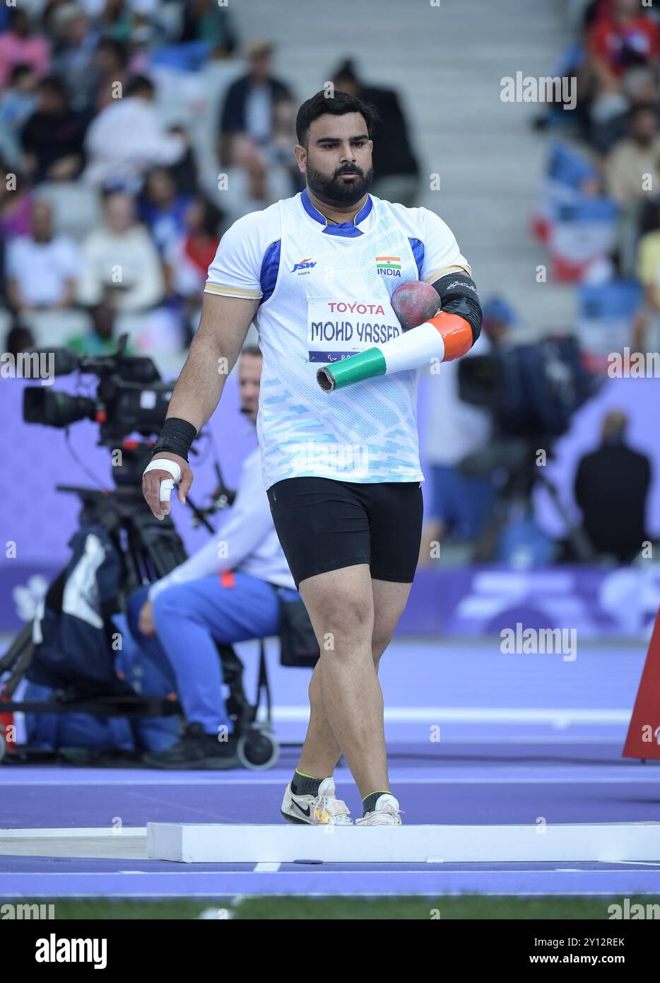 Yasser Mohd of India competing in the men’s F46 shot put final at the
