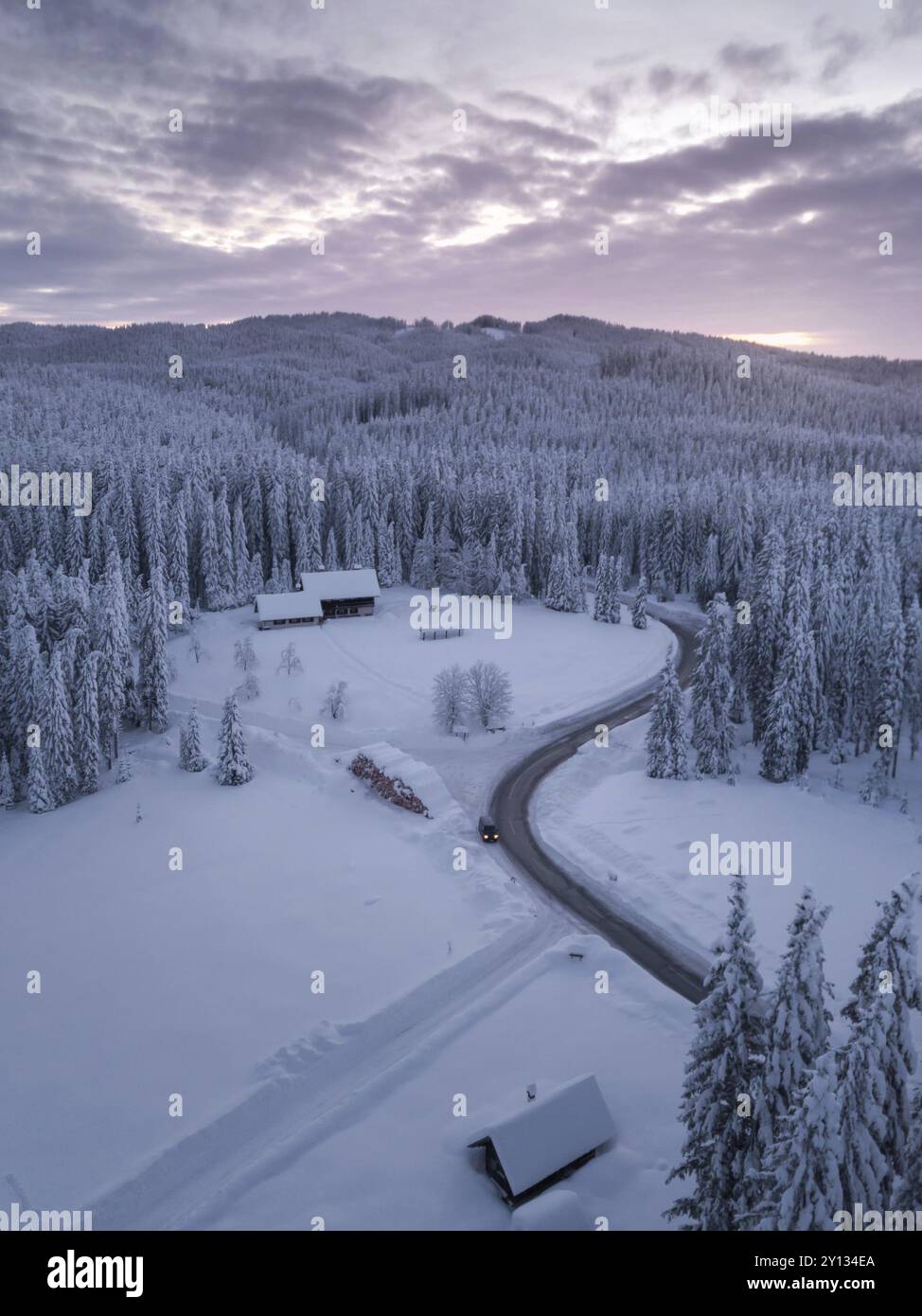 Aerial rising top down view hi-res stock photography and images - Alamy