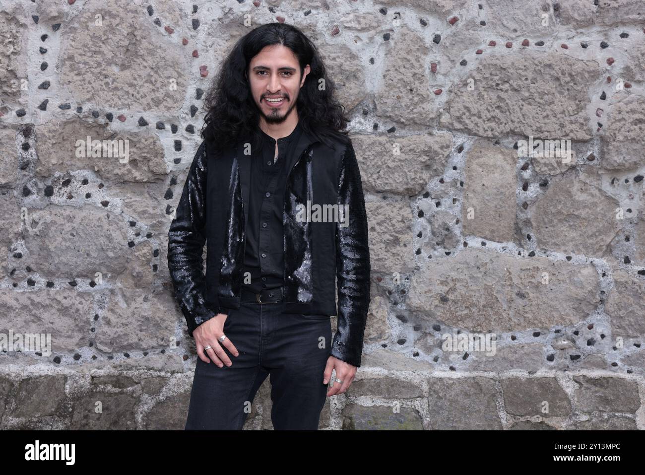 Televisa mexico hi-res stock photography and images - Page 2 - Alamy